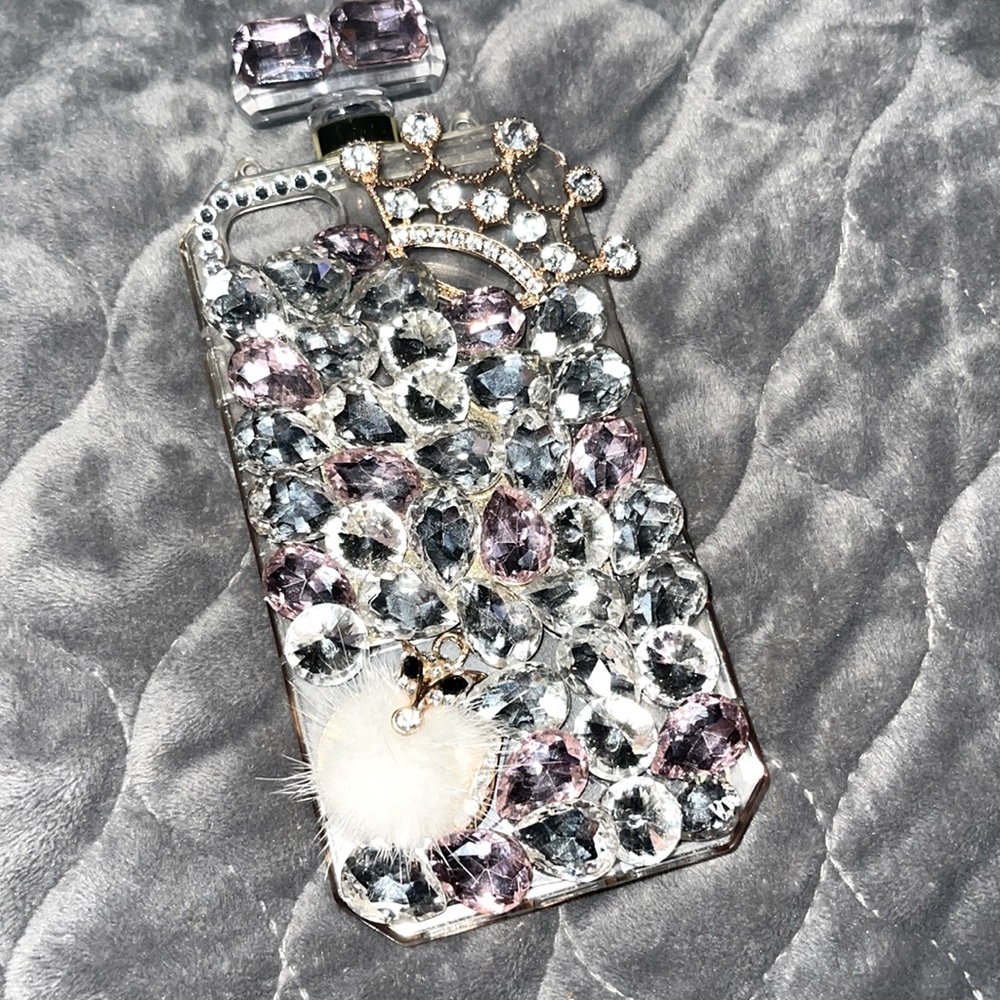 IPhone 7/8 phone case with bling